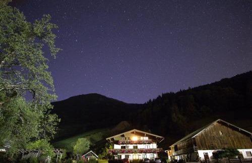 Maishofen House | Pension Forsthof