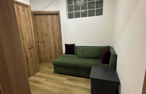 Guenzburg House | Pension Kristalpark