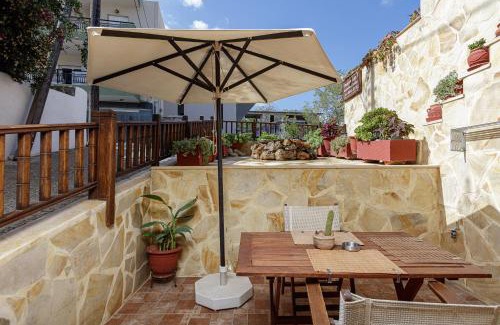 Panormos House | Pension Lucy