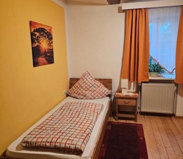 Bad Windsheim House | Pension Pastoriushaus