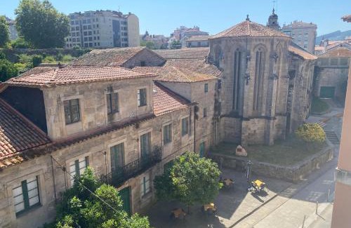 Pontevedra House | PENSIÓN SANTA CLARA