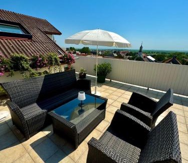 Morbisch am See House | Pension Seeblick