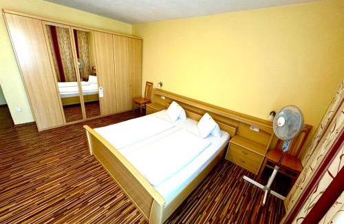 Morbisch am See House | Pension Seeblick