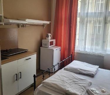 Vysehrad Apartment | Pension Sunflower