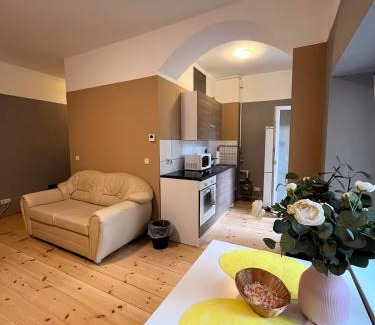 Neukoelln House | Pension Thomas Rooms