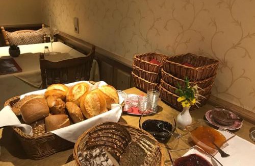Grafschaft House | Pension und Ferienwohnung Schütte