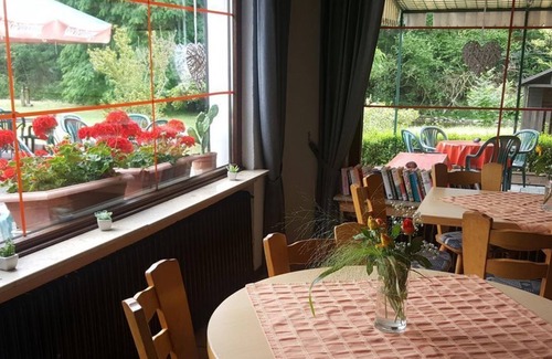 Heimborn Cottage | Pension "Zum Nisterstrand" - double room
