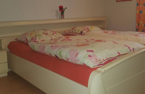 Heimborn Cottage | Pension "Zum Nisterstrand" - double room