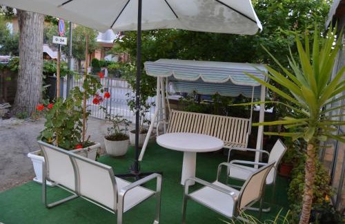 Pinarella Hotel | Pensione Rossi