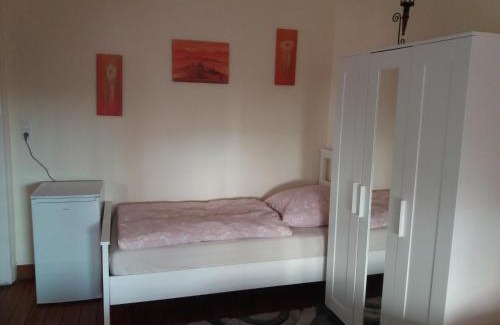 St. Gertrud House | Pensionszimmer Lützowzimmer