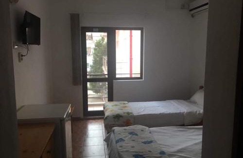 Costinesti House | Pensiunea Casa Firu