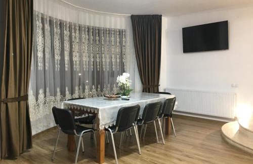 Gura Raului House | Pensiunea Hanzu Darius