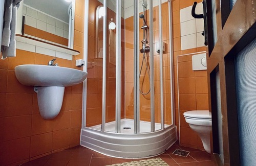 Brasov House | Pensiunea Luiza