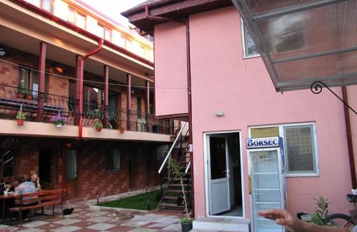 Sulina House | Pensiunea Pluto Sulina