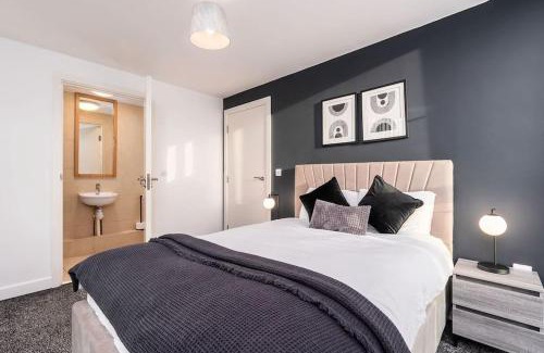 Sheffield City Centre Apartment | Pent House Roof Top Balcony City Centre Apt