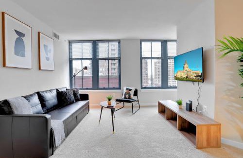Aurora Highlands Apartment | Pentagon City Comfort Modern Stay