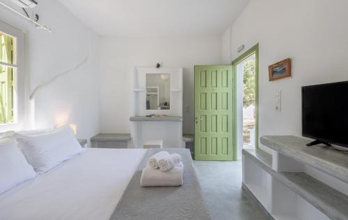 Apollonia Hotel | Pente Elies Milos