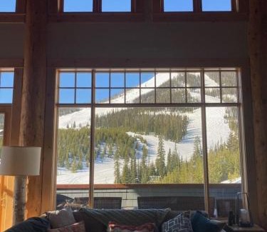 Saddle Ridge Cabin | Penthouse 1 by Moonlight Basin Lodging