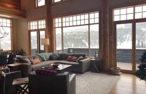 Saddle Ridge Cabin | Penthouse 1 by Moonlight Basin Lodging