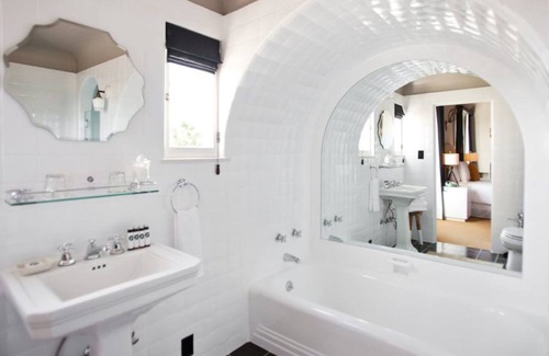 Wilshire Montana House | Penthouse 2B at Palihouse Santa Monica, Dog-Friendly Property!