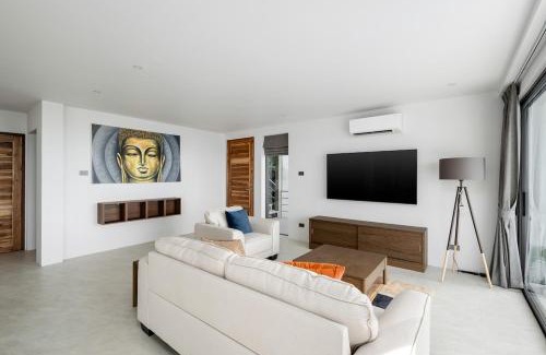 Bang Po Apartment | Penthouse 2BR Seaview Top Floor