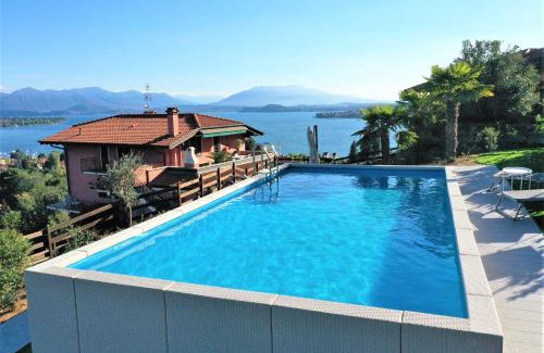 Meina Apartment | Penthouse Andrea