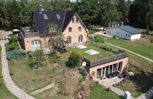 Wendisch Rietz Apartment | Penthouse Bernd im Waldschlösschen direkt am See
