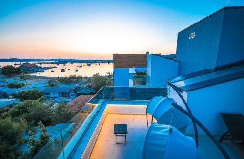 Sukosan Apartment | Penthouse Croatiendream with 3 bedrooms, pool and sea view