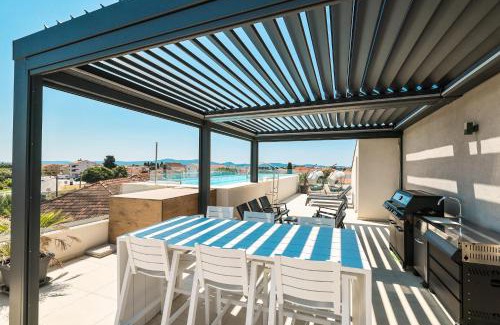 Sukosan Apartment | Penthouse Croatiendream with 3 bedrooms, pool and sea view