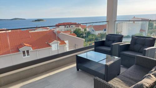 Rogoznica Apartment | Penthouse Dream Look