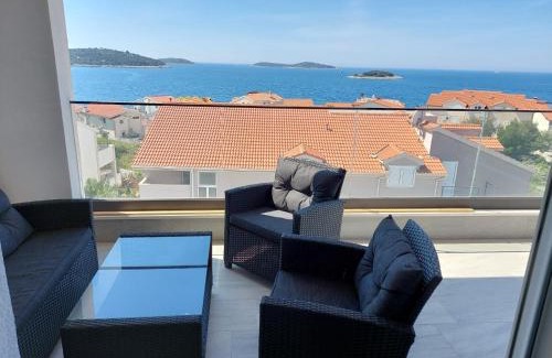Rogoznica Apartment | Penthouse Dream Look