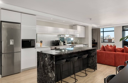 Cape Town Apartment | Penthouse Living in Sea Point | Ocean Views
