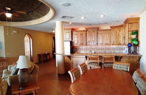 Puerto Penasco Resort | Penthouse Paraiso C602 Luxury at your fingertips!