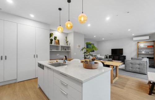 Cambridge House | Penthouse Prestige - Cambridge Holiday Apartment