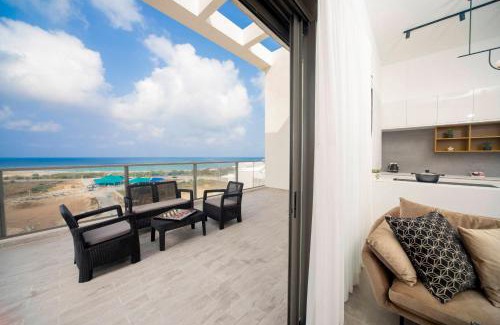 Nahariya Apartment | Penthouse Sunset Balcony by Sea N' Rent