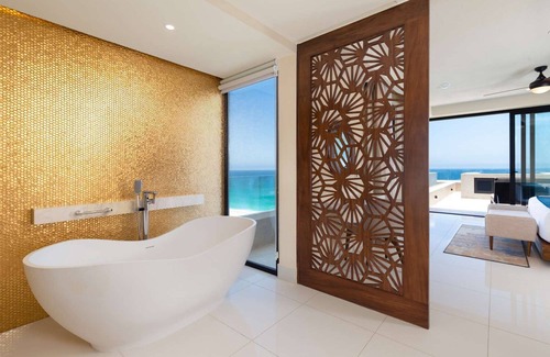 Santa Rosa Resort | Penthouse Three Bedroom Oceanfront Suite at luxury resort Villa la Valencia