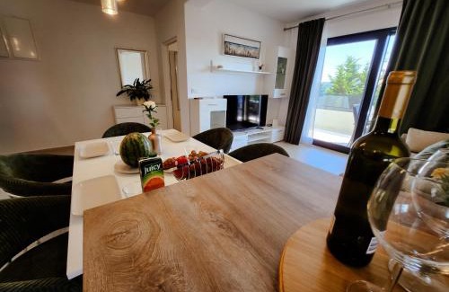 Turanj Apartment | Penthouse view