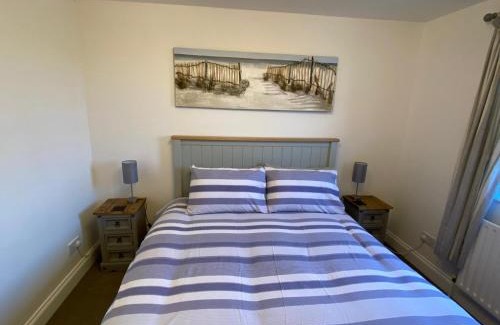 St Neots Apartment | Penthouse Waterfront Apartment - St Neots