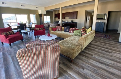 Whittier Apartment | Penthouse with a Downtown Minneapolis View