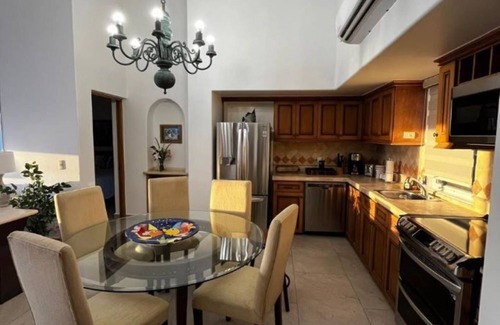 Ampliacion Juarez Condo | Penthouse with Million Dollar Los Cabos Arch Views.