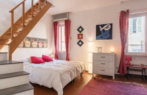 Rione XI Sant'Angelo Apartment | Penthouse with Terrace in the Heart of Rome