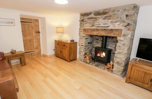 Holyhead House | Pentowyn