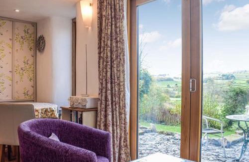 Oswestry House | Pentre Cwm Bach