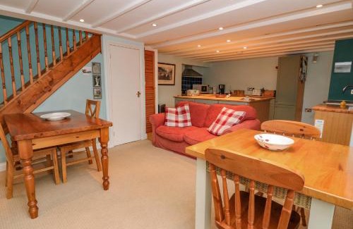 Aberystwyth House | Penybont Apartment