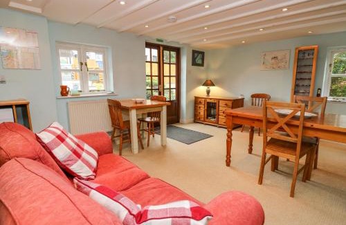 Aberystwyth House | Penybont Apartment