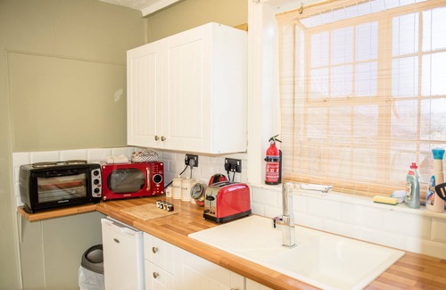 Newtown Apartment | Penygelli Country House Apartments