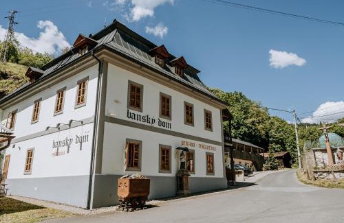 Hodrusa House | Penzión Banský dom