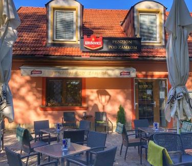 Bojnice House | Penzión Pod Zámkom