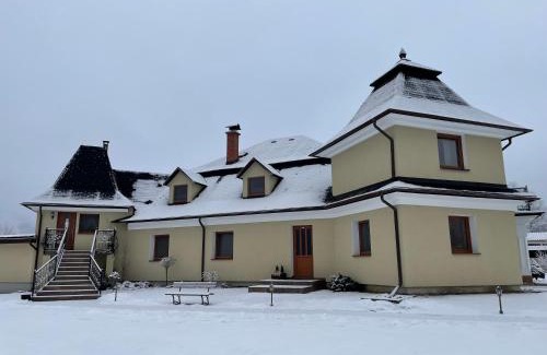 Oravsky Podzamok House | Penzión U dvoch levov