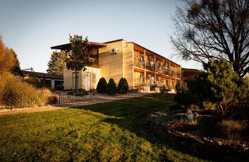 Klokocov House | Penzion Anička